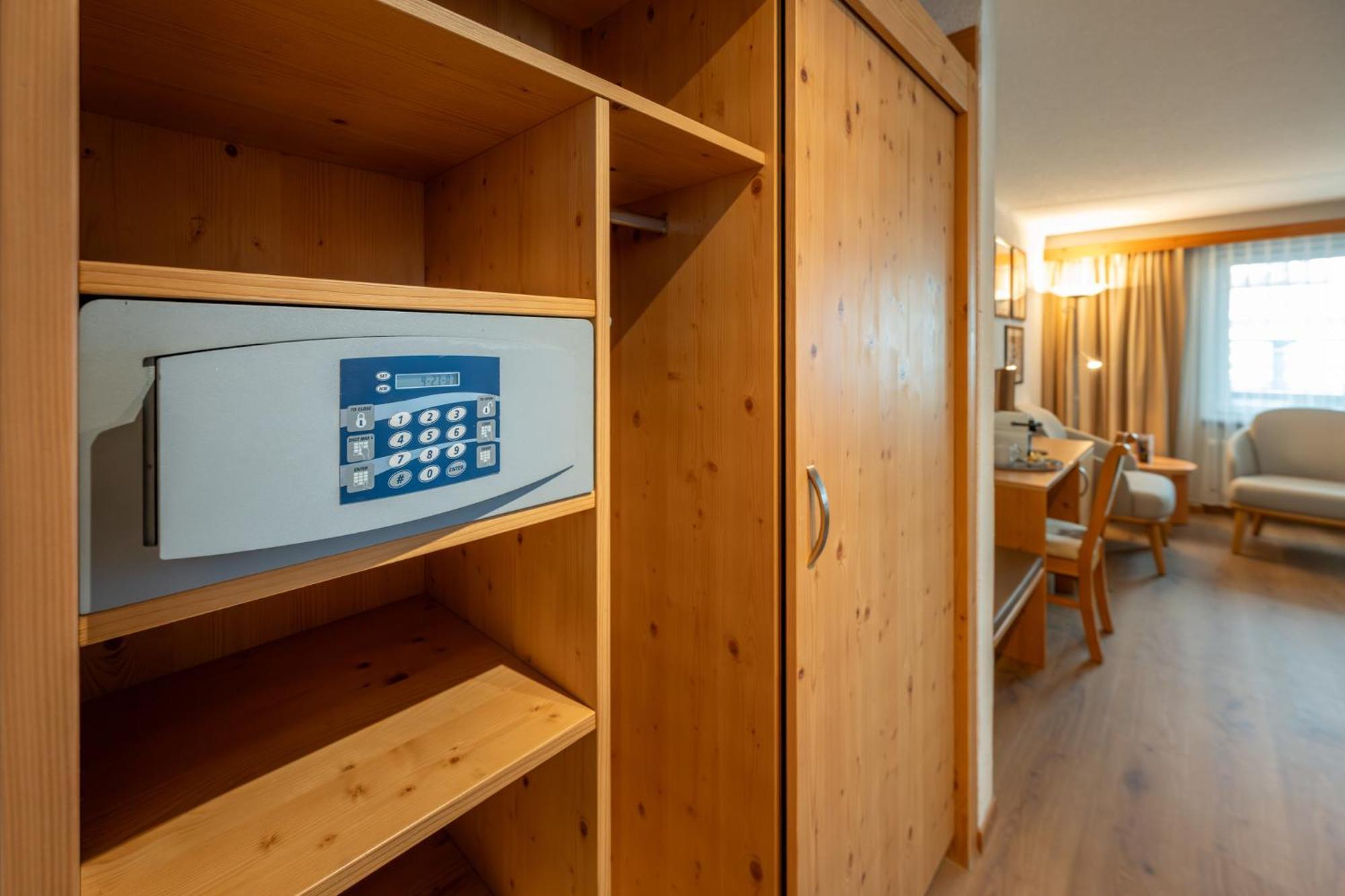 Hotel Sarazena Цермат Екстериор снимка