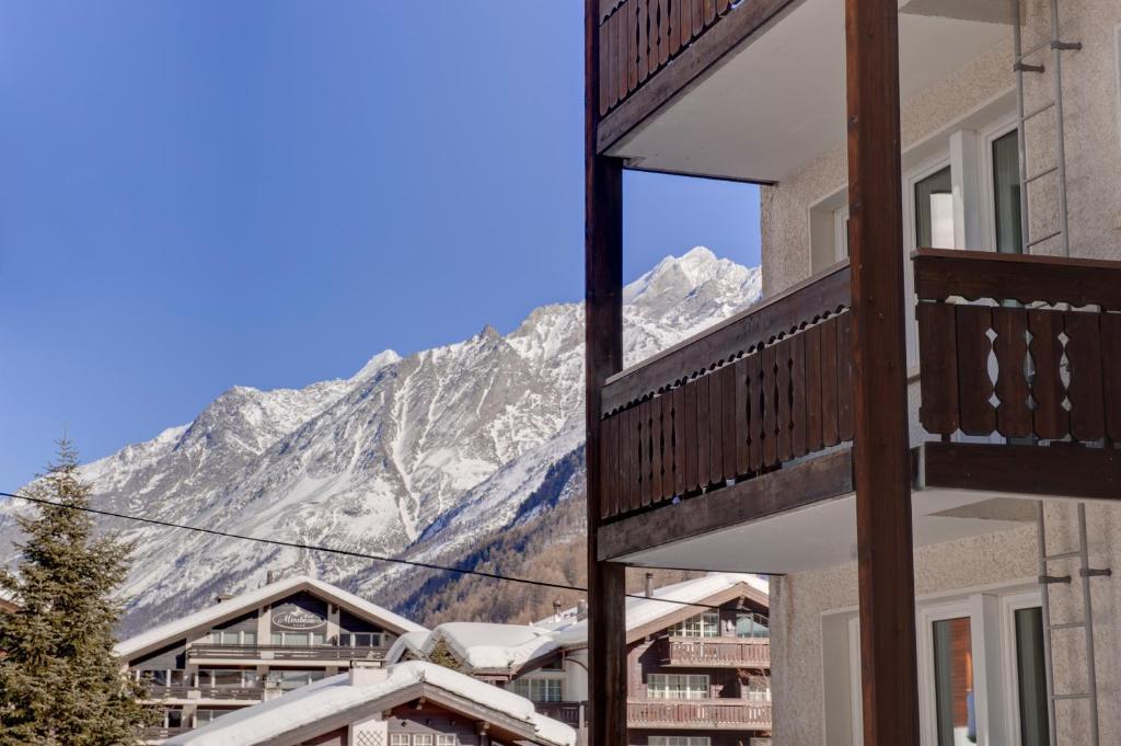 Hotel Sarazena Цермат Стая снимка